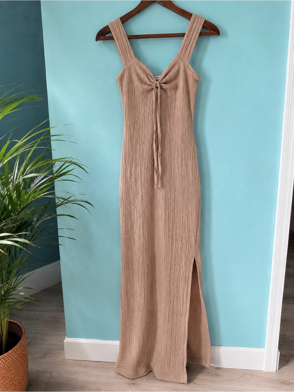 See You Monday NWT Textured Knit Maxi Dress Taupe Side Slit Size M